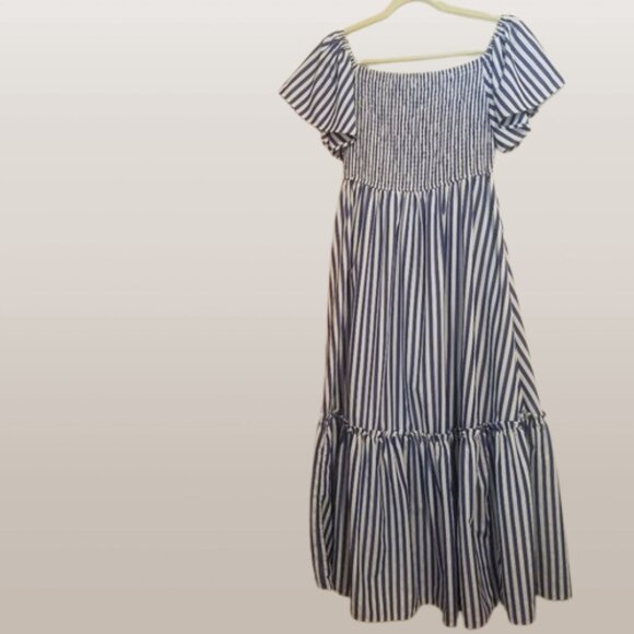 Flying Tomato Dresses & Skirts - NWOT Flying Tomato Tiered Off The Shoulder Maxi Dress W/ Ruffles Winter Formal